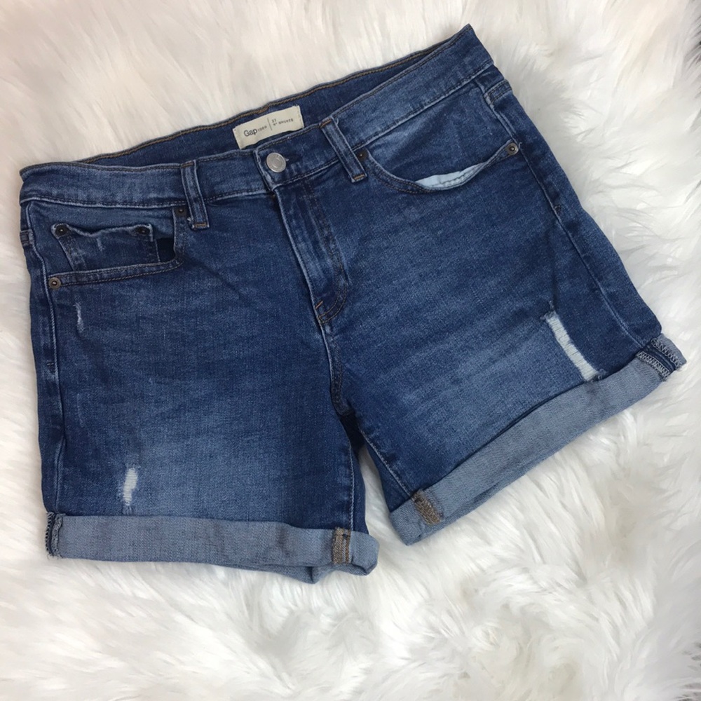 Gap Shorts